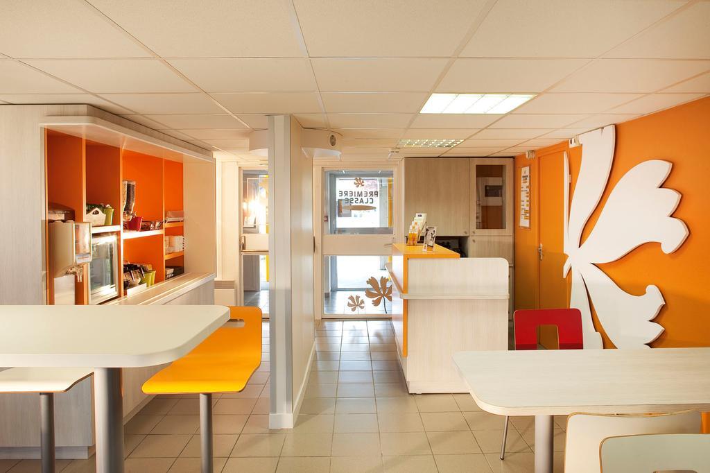 Premiere Classe Toulouse Sesquières Esterno foto